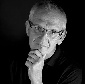 Michael Schönwälder, Inhaber von farbsatz